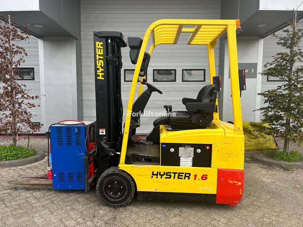 Hyster J160 XMT electric forklift