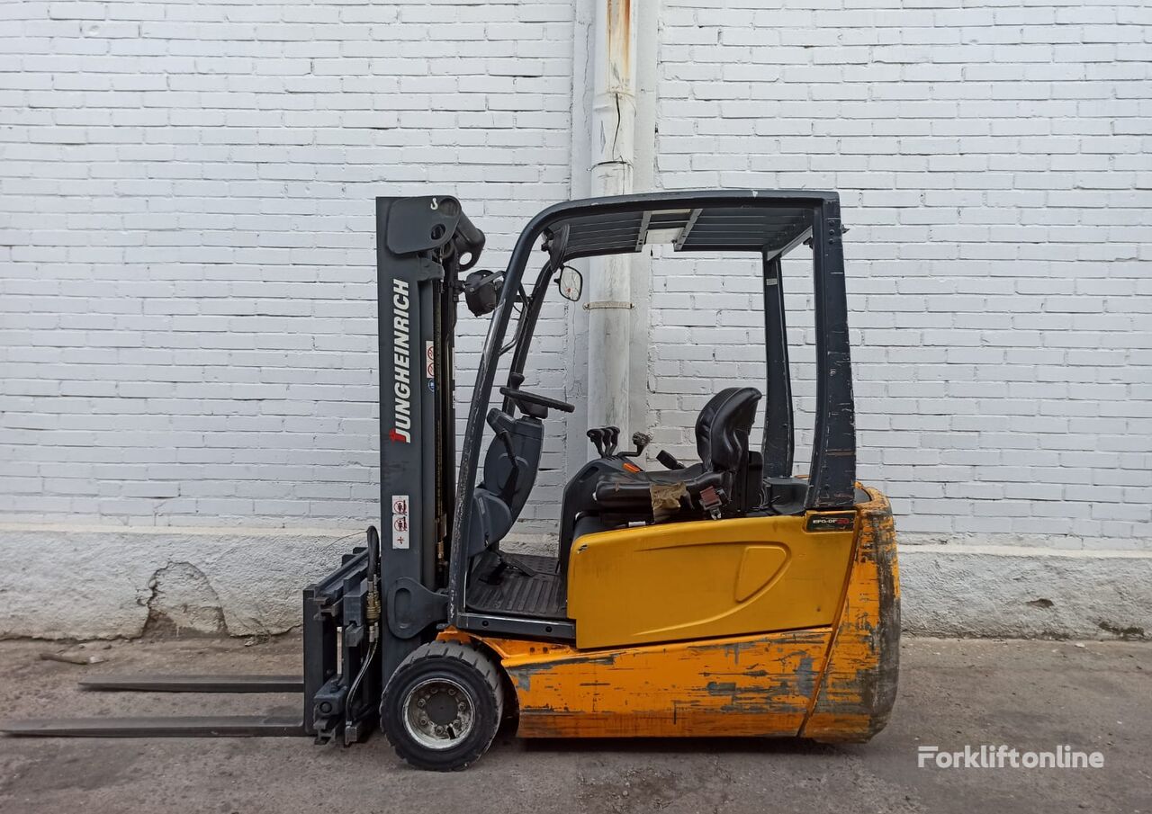 Jungheinrich EFG-DF20 three-wheel forklift